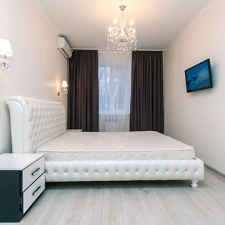 Luxcenterapartment Kiev Ngoại thất bức ảnh